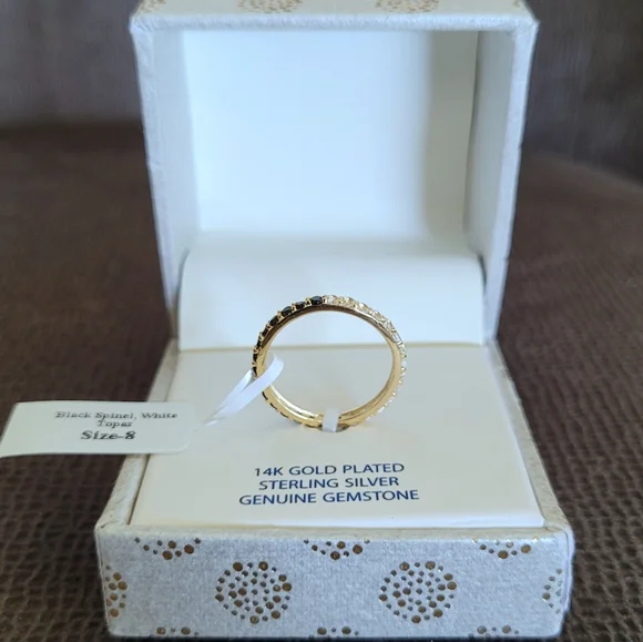 Shivam Black🖤 Spinel and White Topaz Gemstones Eternity♾️ Ring💍 - Picture 10 of 16